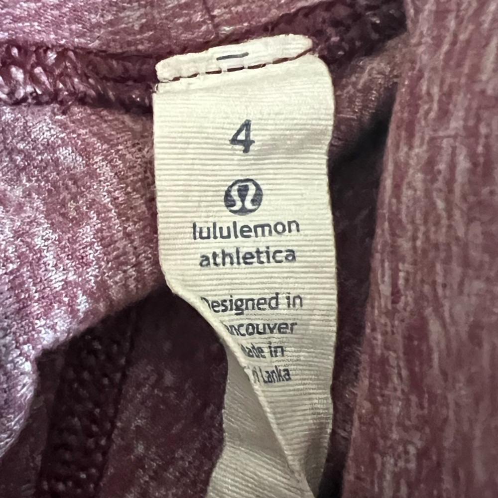 Lululemon Women’s Warm Your Core Long Sleeve Tee Heathered Bordeaux Drama Size 4 - Picture 8 of 8